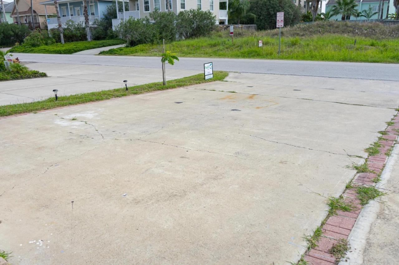 Ground Floor Duplex With Bbq - Blue Siren House Apartment South Padre Island Exterior photo